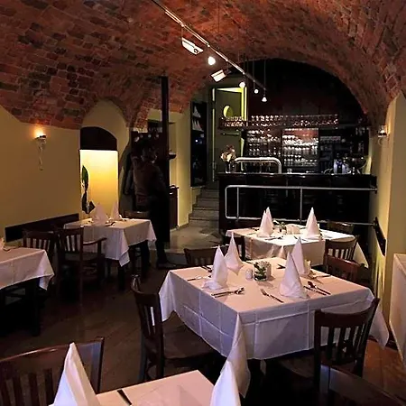 Hotell Zittauer Hof 3*