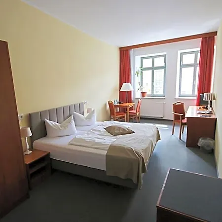 Hotell Zittauer Hof 3*